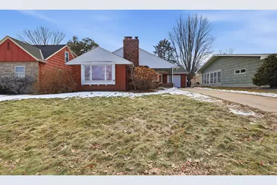 1030 Hyacinth Avenue E, Saint Paul, MN 55106 - Photo 51