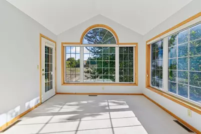8395 Rosewood Drive, Chanhassen, MN 55317 - Photo 11