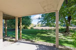 8395 Rosewood Dr, Chanhassen, MN 55317 - Photo 29