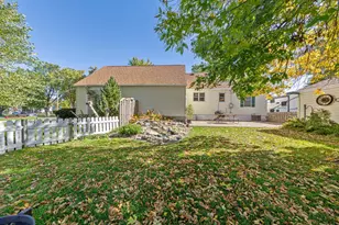 908 8th Ave SW, Faribault, MN 55021 - Photo 39