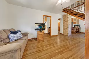 908 8th Ave SW, Faribault, MN 55021 - Photo 5