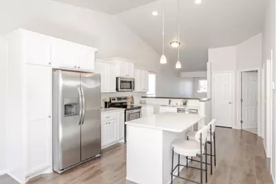 4513 17th Street S, Moorhead, MN 56560 - Photo 9
