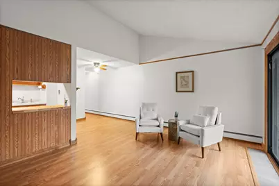 110288 Village Road, Chaska, MN 55318 - Photo 5