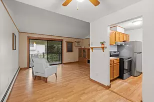 110288 Village Rd, Chaska, MN 55318 - Photo 7