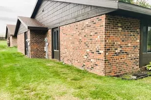 3009 1st Ave NW, Willmar, MN 56201 - Photo 3