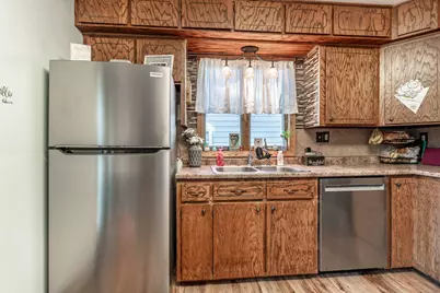 412 E Everett Avenue, Fergus Falls, MN 56537 - Photo 11