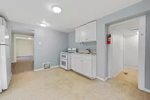 308 Stevens Street W, Saint Paul, MN 55107 - Photo 9