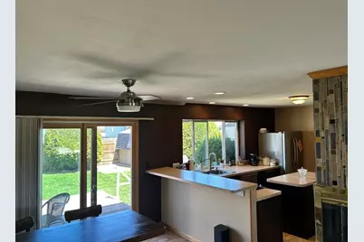 203 Wyandotte Road, Hoyt Lakes, MN 55750 - Photo 3