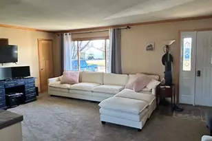 203 Wyandotte Rd, Hoyt Lakes, MN 55750 - Photo 5