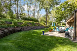705 E Burnsville Pkwy, Burnsville, MN 55337 - Photo 23