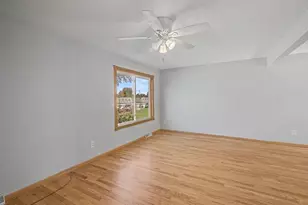 2281 Pond Ave, Maplewood, MN 55119 - Photo 9