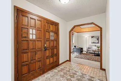 1528 Briarknoll Drive, Arden Hills, MN 55112 - Photo 5