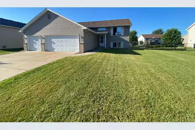 609 Dogwood Street NE, Lonsdale, MN 55046 - Photo 1