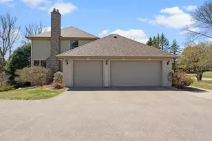 15395 Boulder Pointe Rd, Eden Prairie, MN 55347 - Photo 61
