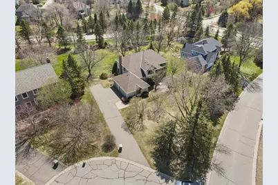 15395 Boulder Pointe Road, Eden Prairie, MN 55347 - Photo 55