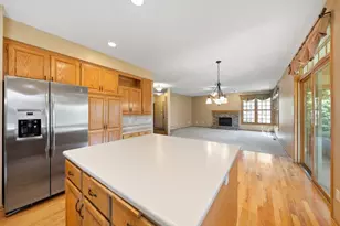 15395 Boulder Pointe Rd, Eden Prairie, MN 55347 - Photo 17