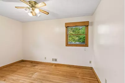 7006 Ewing Avenue N, Brooklyn Center, MN 55429 - Photo 17