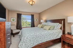 8808 Brunell Way, Inver Grove Heights, MN 55076 - Photo 7
