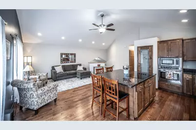 1107 Walnut Street, Farmington, MN 55024 - Photo 7