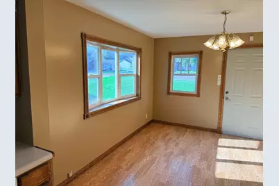 1223 S Jefferson Street, New Ulm, MN 56073 - Photo 7