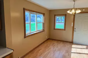 1223 S Jefferson St, New Ulm, MN 56073 - Photo 7