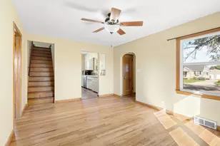 918 3rd St SW, Waseca, MN 56093 - Photo 7