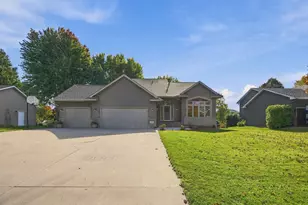 458 Coyote Trail, Lino Lakes, MN 55014 - Photo 5