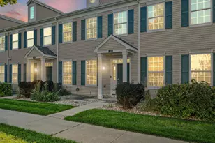 941 Newport Ave, Shakopee, MN 55379 - Photo 1