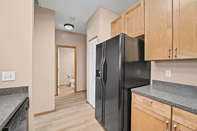 941 Newport Avenue, Shakopee, MN 55379 - Photo 13