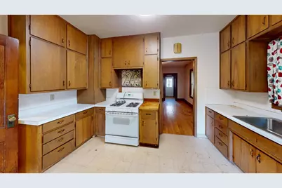 815 Frank Avenue, Albert Lea, MN 56007 - Photo 5