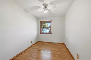 2223 Maryland Ave E, Saint Paul, MN 55119 - Photo 15