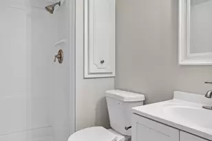 10605 Union Terrace Way N, Plymouth, MN 55441 - Photo 21