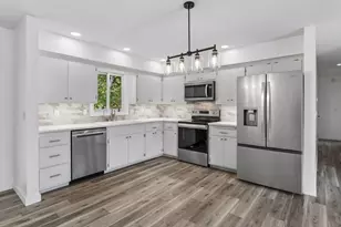 20375 Hughes Ave W, Lakeville, MN 55044 - Photo 7