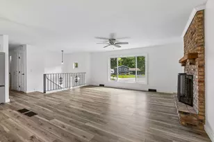 20375 Hughes Ave W, Lakeville, MN 55044 - Photo 3