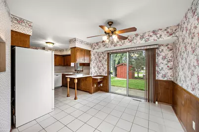 7901 Douglas Drive N, Brooklyn Park, MN 55443 - Photo 7