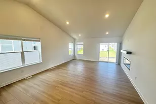 1905 Dogwood Ct, Carver, MN 55315 - Photo 3