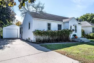 704 Elm St, Farmington, MN 55024 - Photo 25