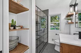 2731 Lee Ave N, Golden Valley, MN 55422 - Photo 23
