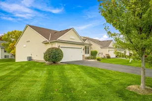 10801 Thone Rd, Woodbury, MN 55129 - Photo 5