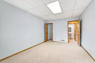 10801 Thone Rd, Woodbury, MN 55129 - Photo 47