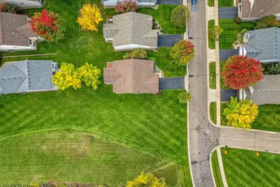 10801 Thone Road, Woodbury, MN 55129 - Photo 51