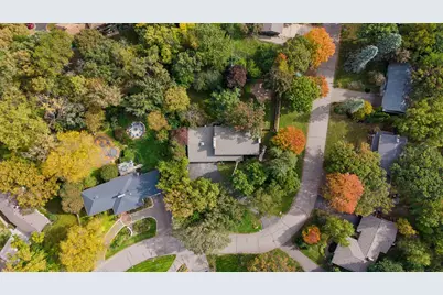 4820 Highbury Lane, Minnetonka, MN 55345 - Photo 71