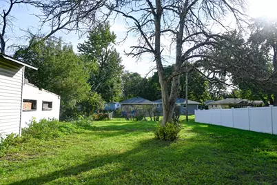 9211 Columbus Avenue S, Bloomington, MN 55420 - Photo 9