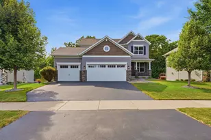 12734 Legacy Creek Pkwy NE, Blaine, MN 55449 - Photo 3