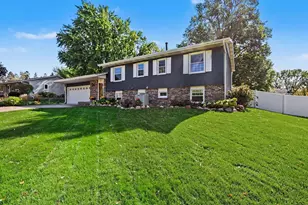 8227 76th St S, Cottage Grove, MN 55016 - Photo 1