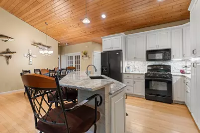 449 Roosevelt Drive, Dresser, WI 54009 - Photo 3
