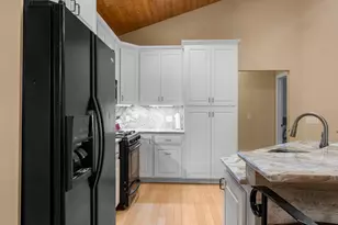 449 Roosevelt Dr, Dresser, WI 54009 - Photo 15