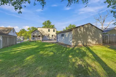 9917 Pleasant Avenue S, Bloomington, MN 55420 - Photo 35