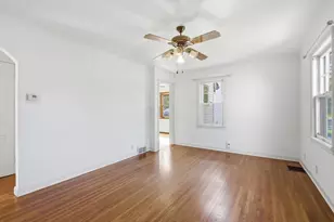 9917 Pleasant Ave S, Bloomington, MN 55420 - Photo 5