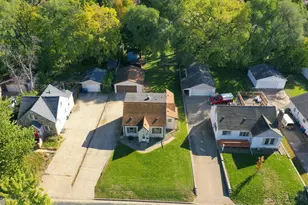 9917 Pleasant Ave S, Bloomington, MN 55420 - Photo 31